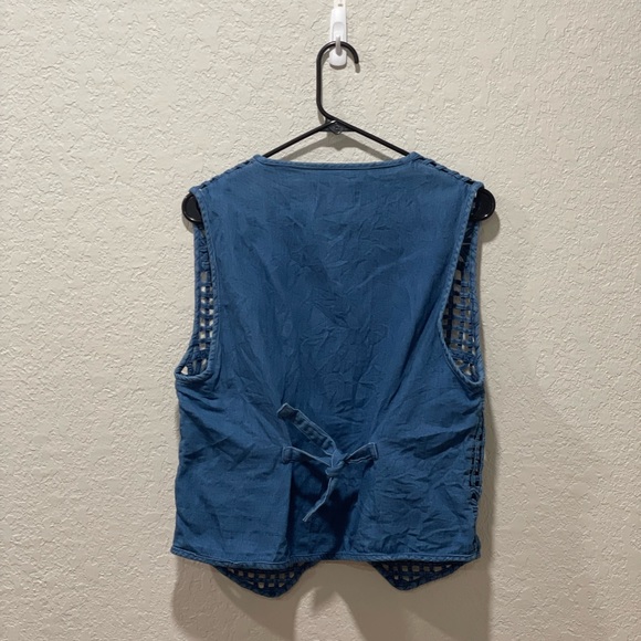 Vintage Denim Flower Vest See Thru With Tie on Back Size Large - Picture 4 of 8